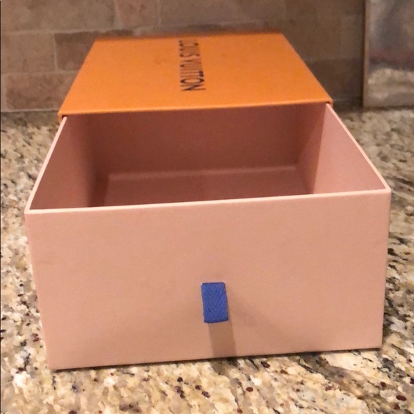Authentic Louis Vuitton Shoe Box - Picture 5 of 6